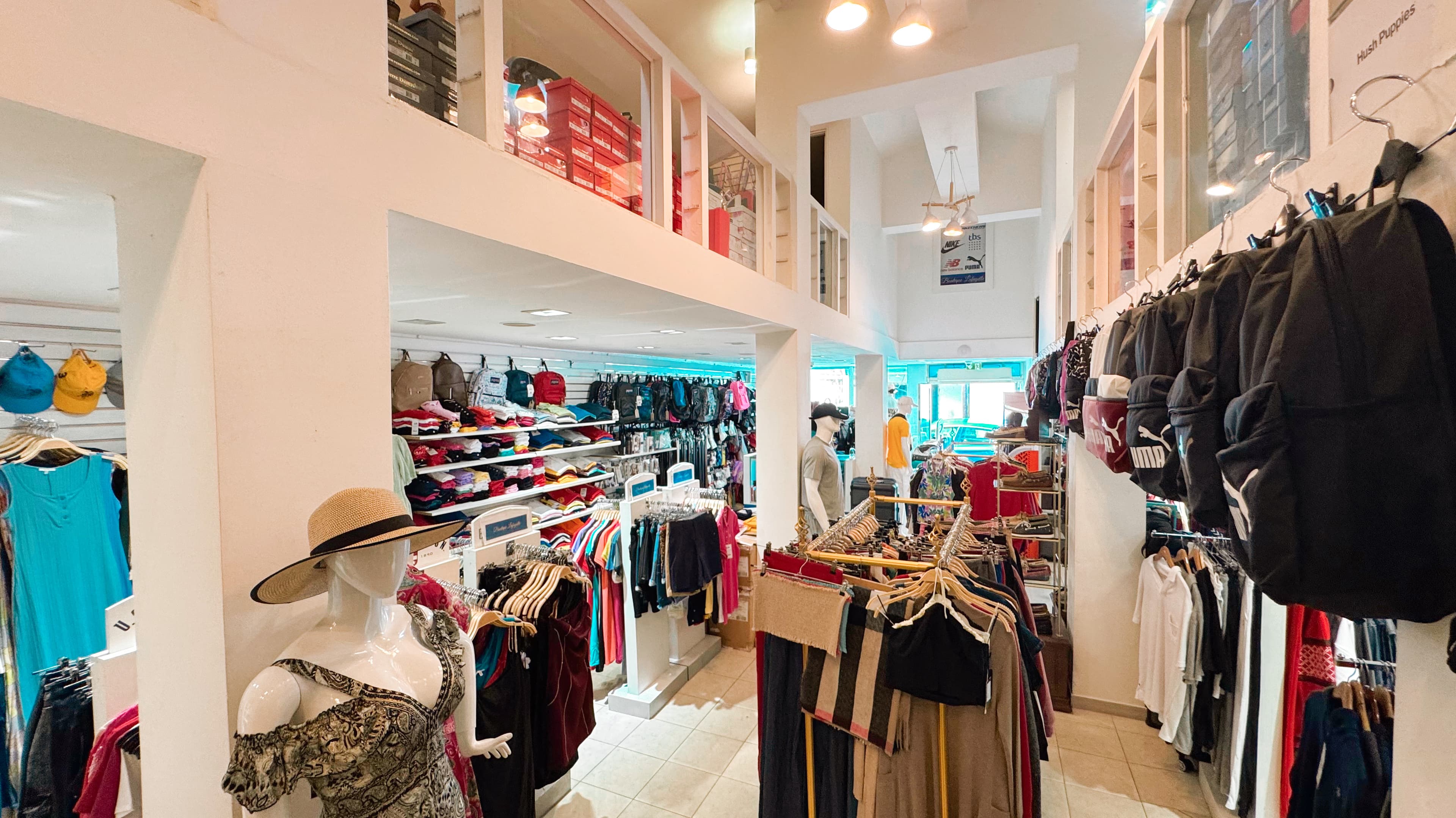 Boutique Lafayette storefront